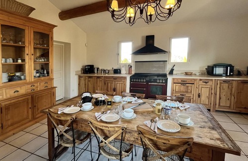 Gargas Villa | Le Mas Jorel – Luxury Pool Villa with Mountain View