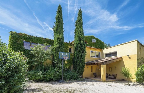 Gargas Villa | Le Mas Jorel – Luxury Pool Villa with Mountain View