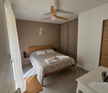 Carces Bed & Breakfast | Le Mas Sophil