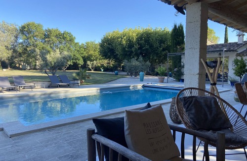 Maussane-les-Alpilles Bed & Breakfast | LE MAZET ALPILLES