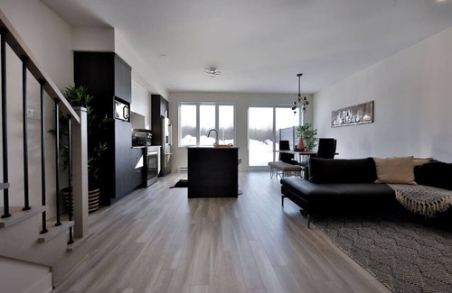 Mirabel House | Le Merlot 3 bedrooms townhouse
