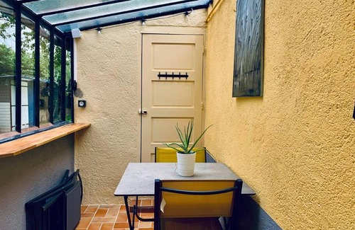 Quartier Francisco-Ferrer - Landry - Bourgeois - Poterie Apartment | Le Mimosa, Maison-Jardin dans Rennes- 2 chambres