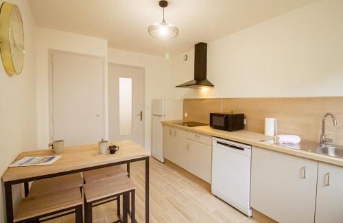 Albertville Apartment | Le Mirat - Private & Balcon