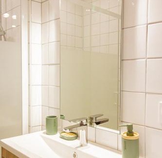 Albertville Apartment | Le Mirat - Private & Balcon