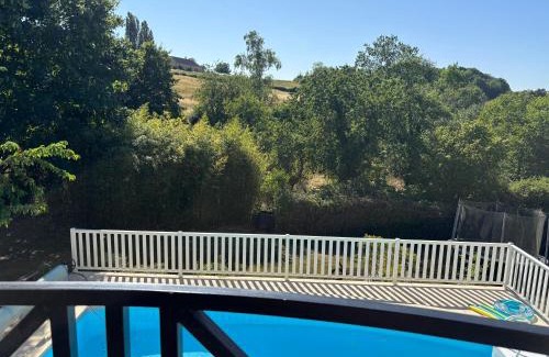 La Celle-sous-Gouzon House | Le Mondementais - Gîte en Champagne avec piscine