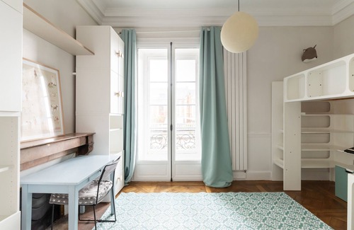 Centre Apartment | LE MONNAIE - Vue Cathédrale