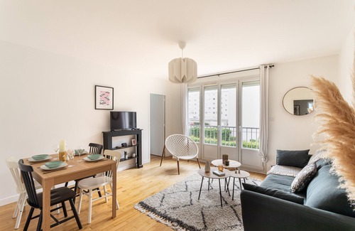 Francisco-Ferrer - Vern Apartment | Le Montaigne - appt proche de la gare