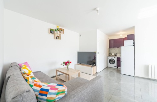 Saint-Denis Apartment | Le Moulin Basset - A 11min du Stade de France