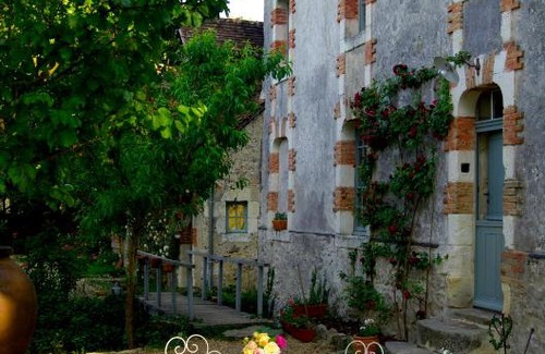 Linieres-Bouton Bed & Breakfast | Le Moulin Bregeon