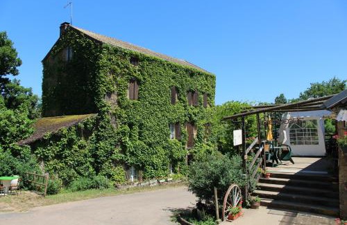 Nochize Bed & Breakfast | Le moulin de vaux