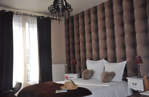 Nouan-le-Fuzelier Hotel | Le Moulin De Villiers