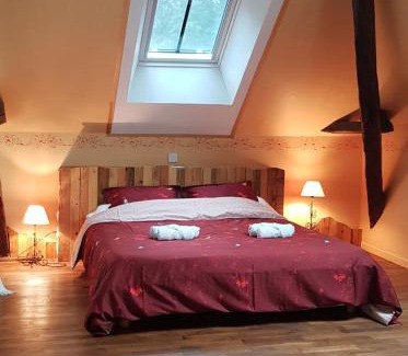 Saint-Etienne-de-Chigny Bed & Breakfast | Le Moulin Hodoux