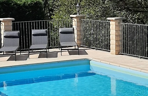 Chassagnes House | Le Murier B : Mooie Vakantiewoning met Zwembad in de Ardèche