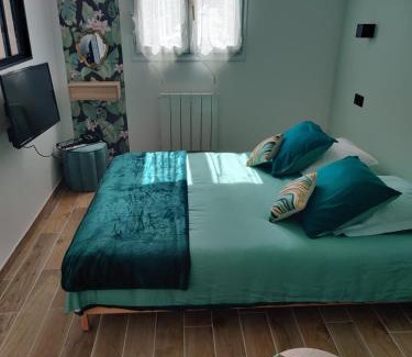 Vernon Apartment | Le Nénuphar