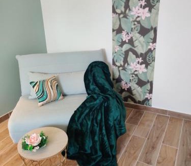 Vernon Apartment | Le Nénuphar