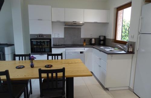 Grezieu-la-Varenne Apartment | Le Nid Douillet des prés