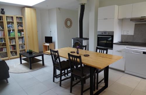 Grezieu-la-Varenne Apartment | Le Nid Douillet des prés