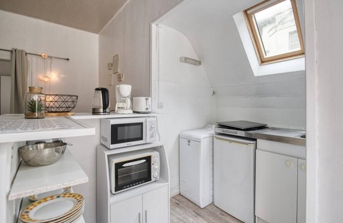 Downtown Angers Apartment | Le Nid - Place Imbach