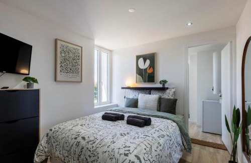 Attignat Apartment | Le Nido - stationnement privé gratuit