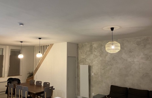 Reims House | Le Noyer - House with garden