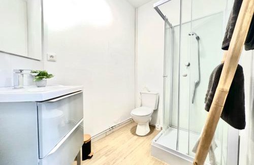 Poitiers Apartment | Le OSLO, à 50m de la gare TV connecté+Fibre