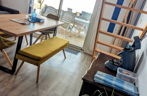 Brem Sur Mer House | Le P'tit Canot | In the heart of Brem | Parking and private courtyard