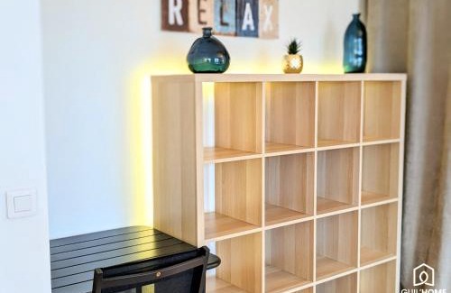 Orleans Apartment | Le Panorama * Calme * Lumineux * Central * Parking