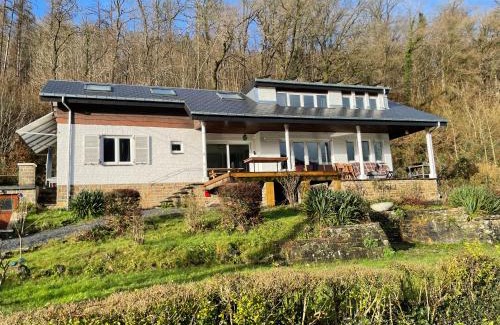 Hastiere-Lavaux House | Le Paradis Mosan