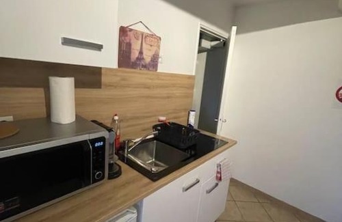 Paroy-sur-Tholon Apartment | Le passage - Wi-Fi