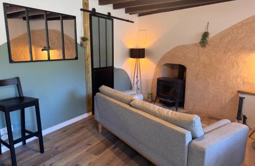 Neant-sur-Yvel House | Le Perlez