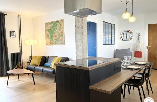 Downtown Le Havre Apartment | Le Perret Notre Dame - Vue Cathédrale