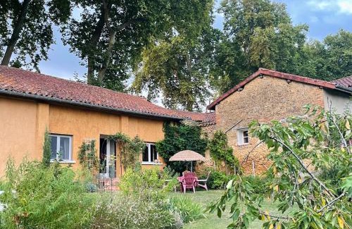 Castex-d'Armagnac Apartment | Le Petit Basket