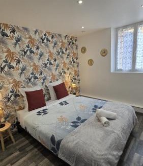 La Celle-sous-Gouzon House | Le Petit Caporal - Cour privée