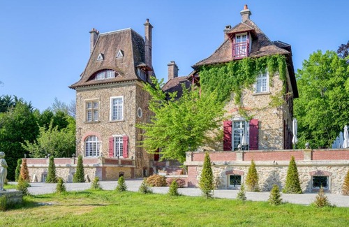 Barbizon Bed & Breakfast | Le Petit Château de Barbizon au Bois du Mée