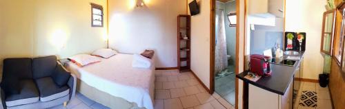Sainte-Suzanne House | Le petit chalet
