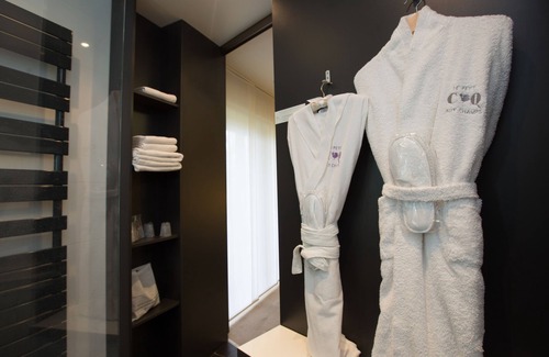 Campigny Hotel | Le Petit Coq Aux Champs