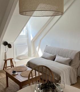 Concarneau Apartment | Le Petit Cottage - Appartement Centre-Ville & Plage