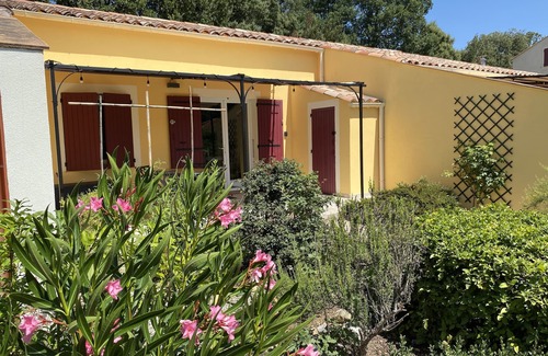 Allemagne-en-Provence House | Le Petit Paradis Provençal