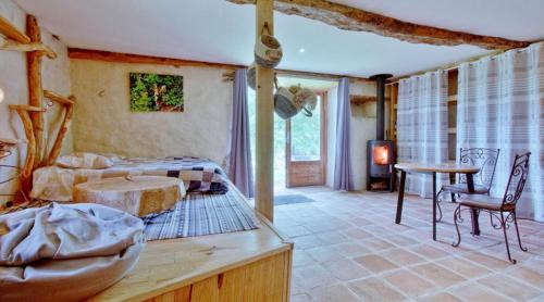 Aucun House | Le petit gite refuge