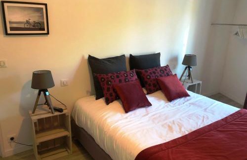 Apt Apartment | LE PETIT HERMITAGE