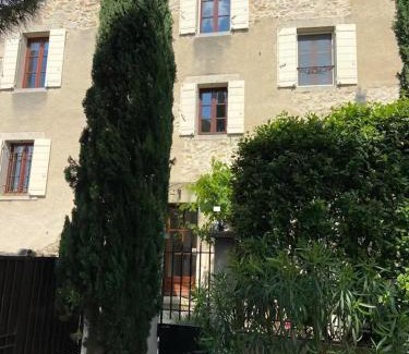 Sablet Apartment | Le Petit Jardin