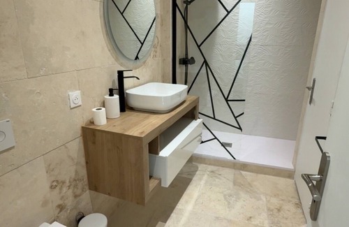 Narbonne Apartment | 🌴Le petit Narbonnais🌴 Cosy apartment, ideal for couples and families