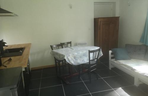 Ruaudin Apartment | Le petit Plessis studio