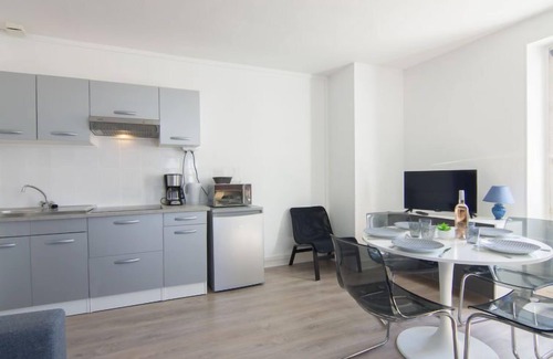 La Richardais Apartment | Le Petit Robinson by Interhome