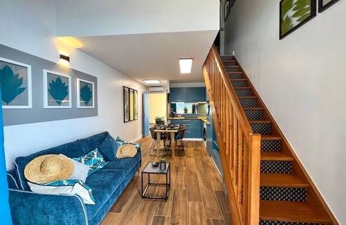 St Gilles-les-Bains Apartment | Le Pétrel Noir * Apartment on the beach of Roches Noires