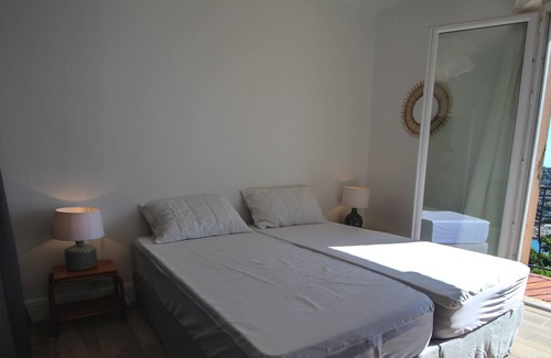 Espero-Pax Apartment | Le Pic du Trayas / Saint-Raphaël