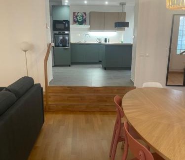 Historic Center Apartment | LE PIERRE 2 CH 2 SDB 1 parking