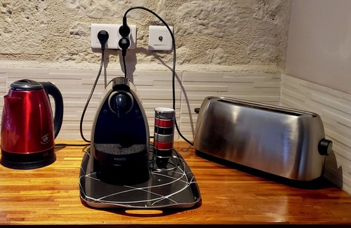 Lauzun House | LE PIGEONNIER DE LAUZUN Town house with garden in a village in Lot et Garonne