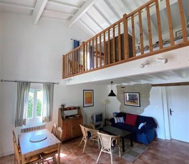 Ronsenac House | Le Pigeonnier