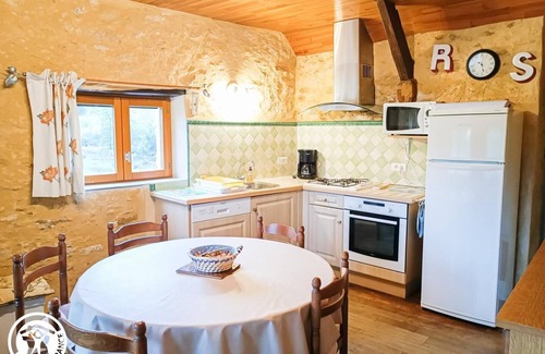 Milhac House | Le Pigeonnier - MILHAC